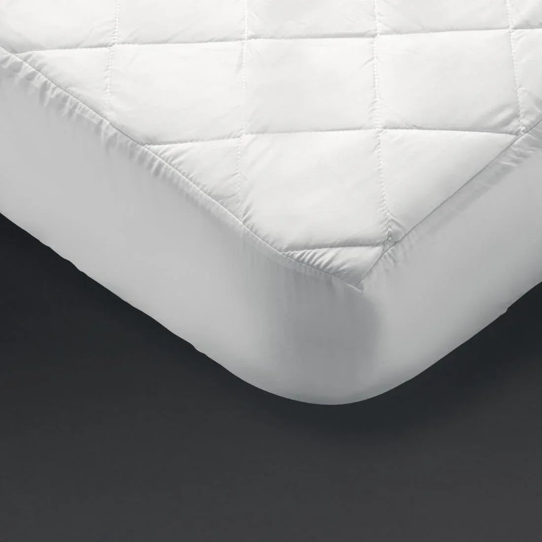 GT834 Mitre Comfort Quiltop Mattress Protector Metric Single - JD Catering Equipment Solutions Ltd