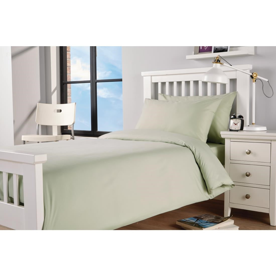 GU190 Mitre Essentials Spectrum Duvet Cover Green Single