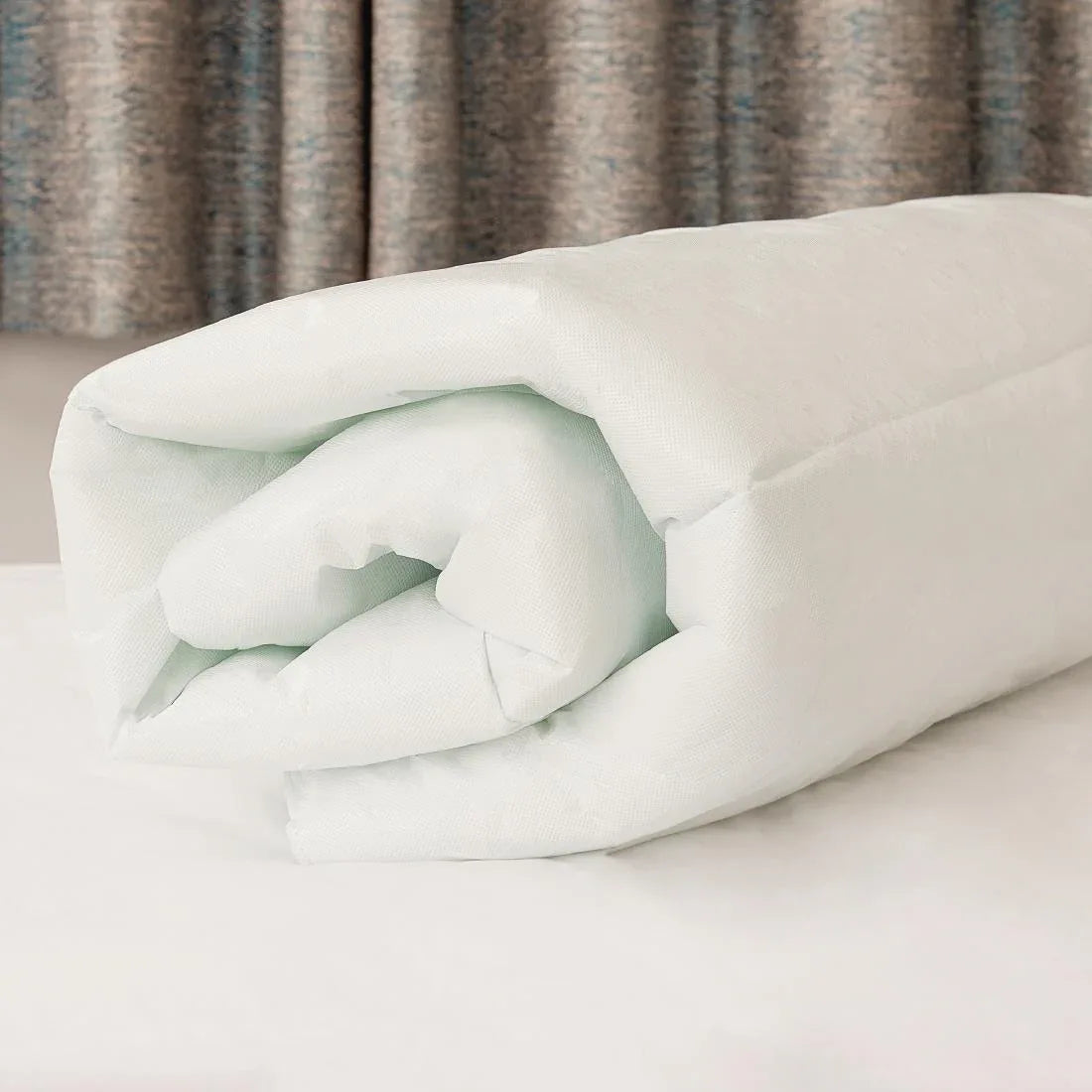 GU440 Mitre Essentials Aquapore Duvet Single - JD Catering Equipment Solutions Ltd
