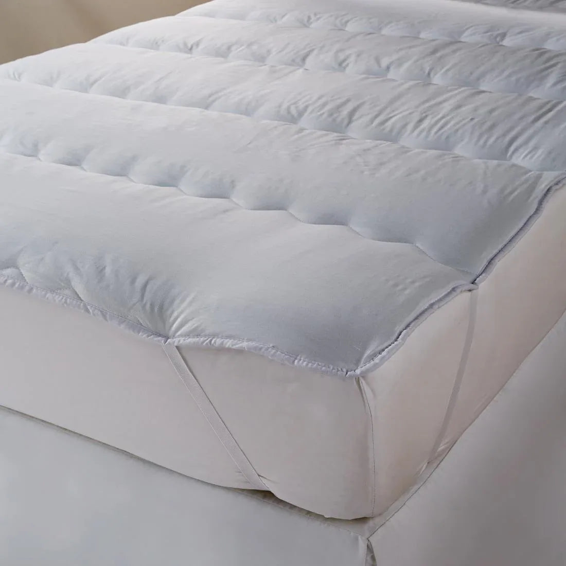 GU498 Mitre Comfort Topper Mattress Protector Metric Single - JD Catering Equipment Solutions Ltd