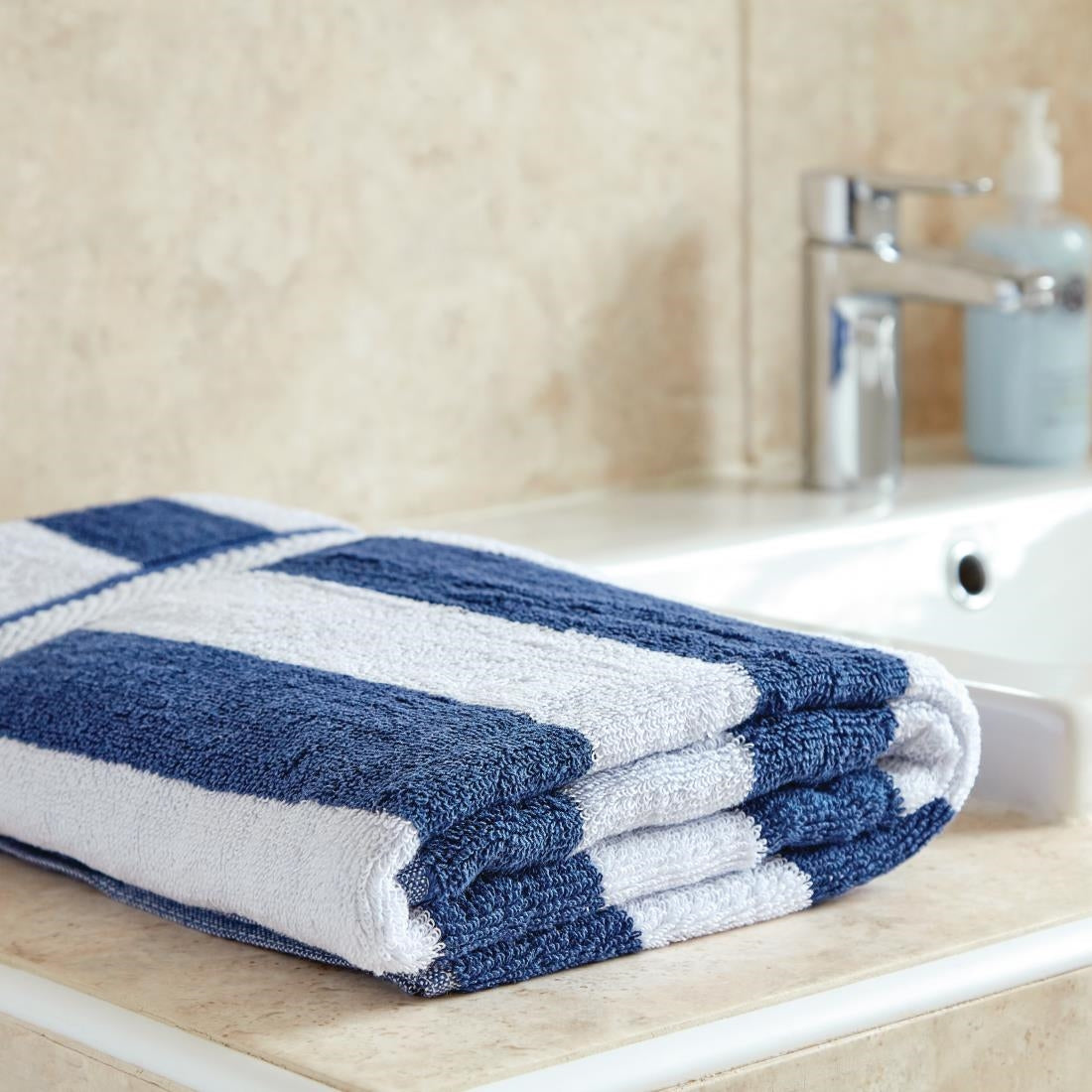 HB678 Mitre Comfort Splash Towel Navy
