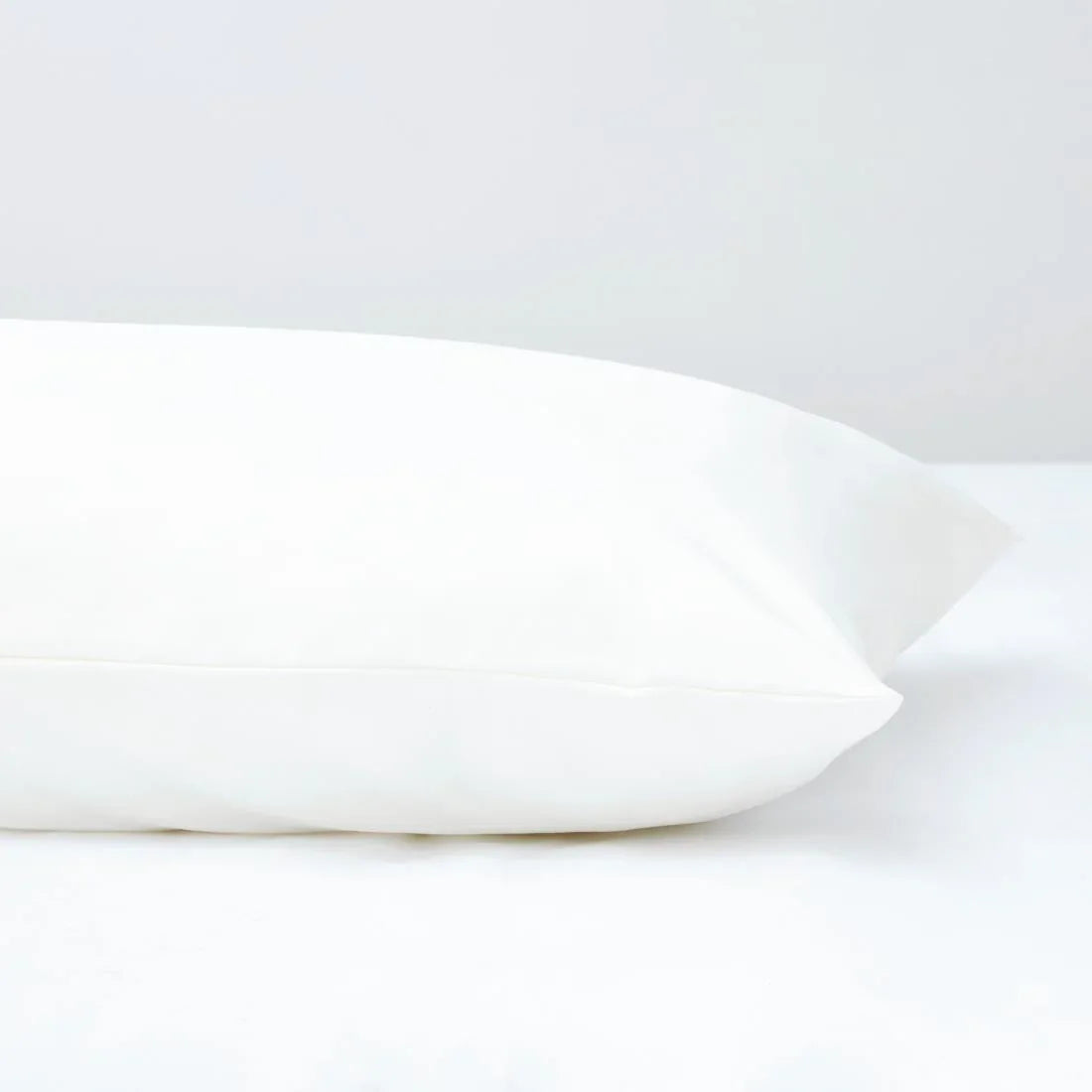 HB949 Mitre Essentials Temir Housewife Pillowcase Ivory (2 pack) - JD Catering Equipment Solutions Ltd