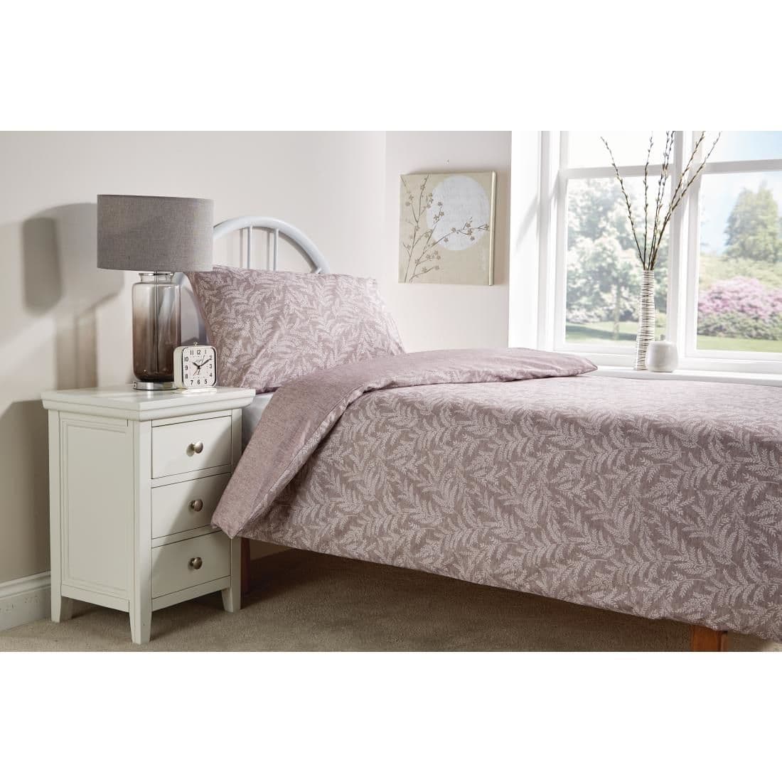 HP039 Mitre Essentials Fiorella Duvet Cover Aubergine Single