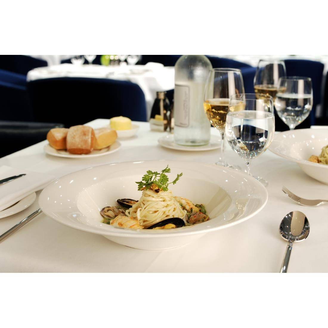 Elia Glacier Fine China Rimmed Pasta/Soup Bowls 240mm (6 Pack)