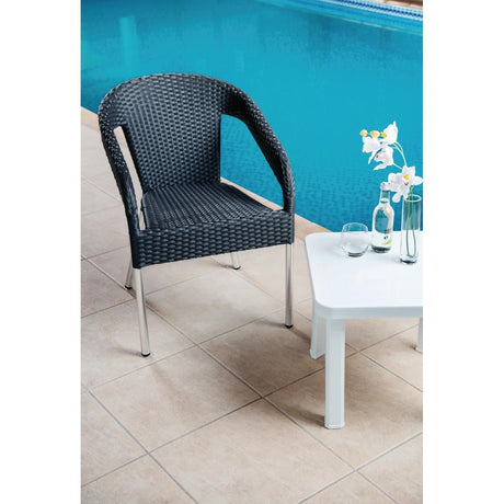 Bolero Wicker Wraparound Bistro Chair (Pack 4) JD Catering Equipment Solutions Ltd