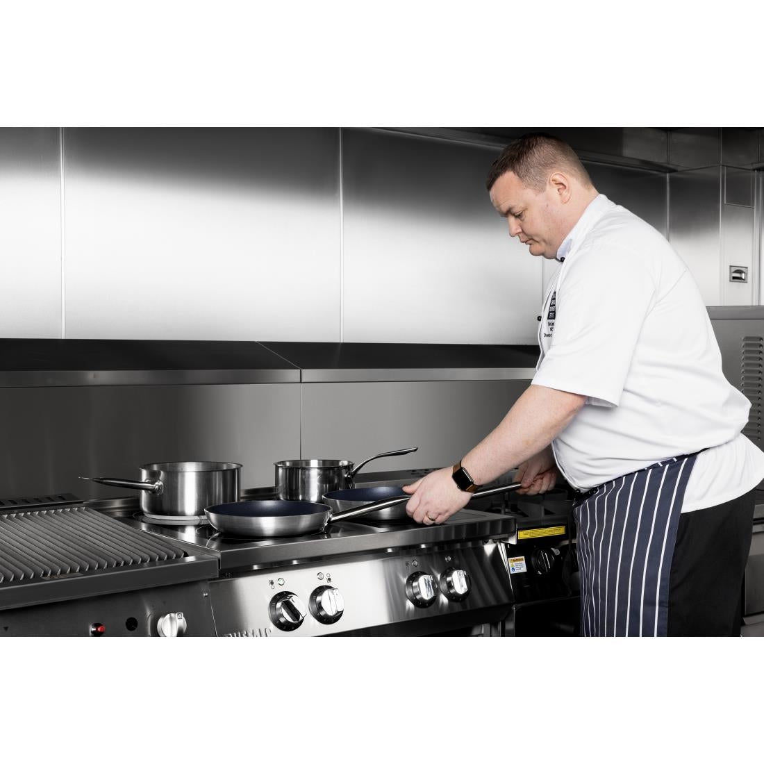 Buffalo Freestanding 4 Zone Induction Hob Pre-Order Offer JD Catering Equipment Solutions Ltd