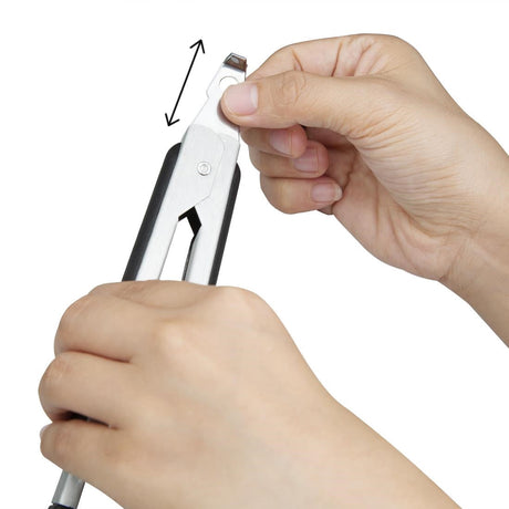 CS770 Vogue Heavy Duty Locking Tongs 230mm JD Catering Equipment Solutions Ltd