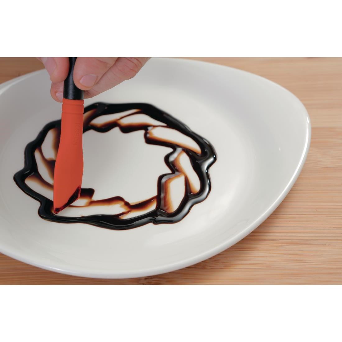 CT737 Mercer Culinary Angled Silicone Plating Brush JD Catering Equipment Solutions Ltd
