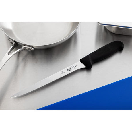 CW456 Victorinox Fibrox Filleting Knife Narrow Flexible Blade 20cm JD Catering Equipment Solutions Ltd