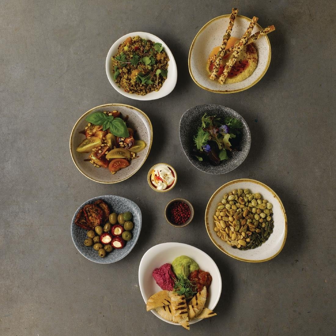 Churchill Raku Round Dish Quartz Black 160mm (Pack of 12) JD Catering Equipment Solutions Ltd