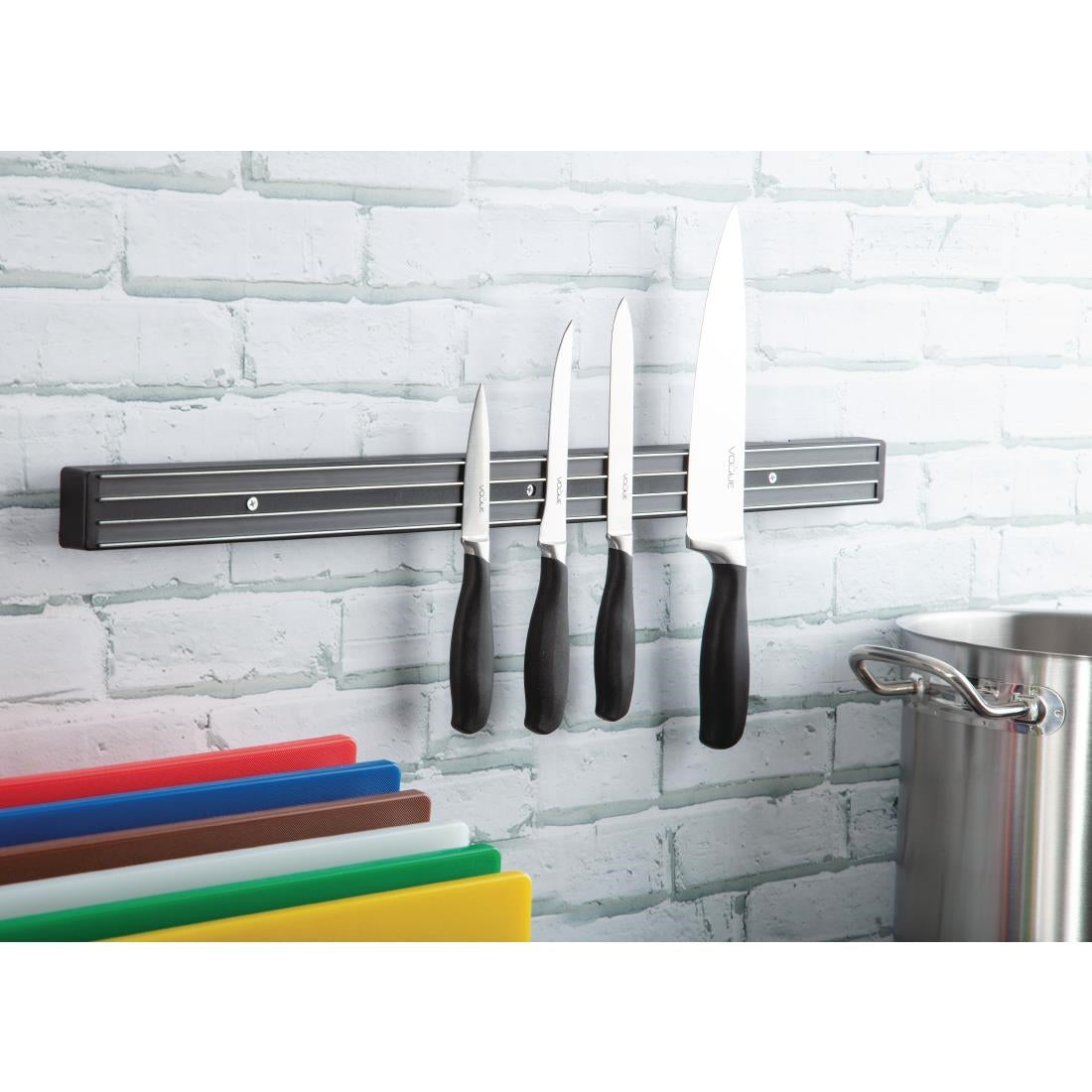 D722 Vogue Magnetic Knife Rack Large JD Catering Equipment Solutions Ltd