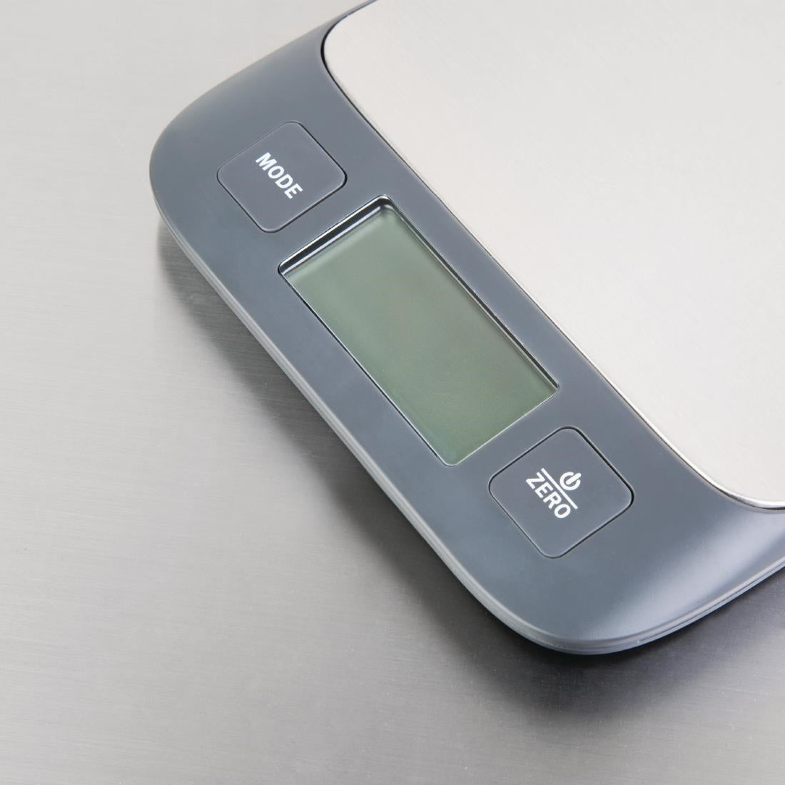 DA091 Nisbets Essentials Electronic Scale 5kg JD Catering Equipment Solutions Ltd