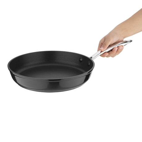 DC701 Vogue Cast Aluminium Non Stick Teflon Frying Pan 260mm JD Catering Equipment Solutions Ltd