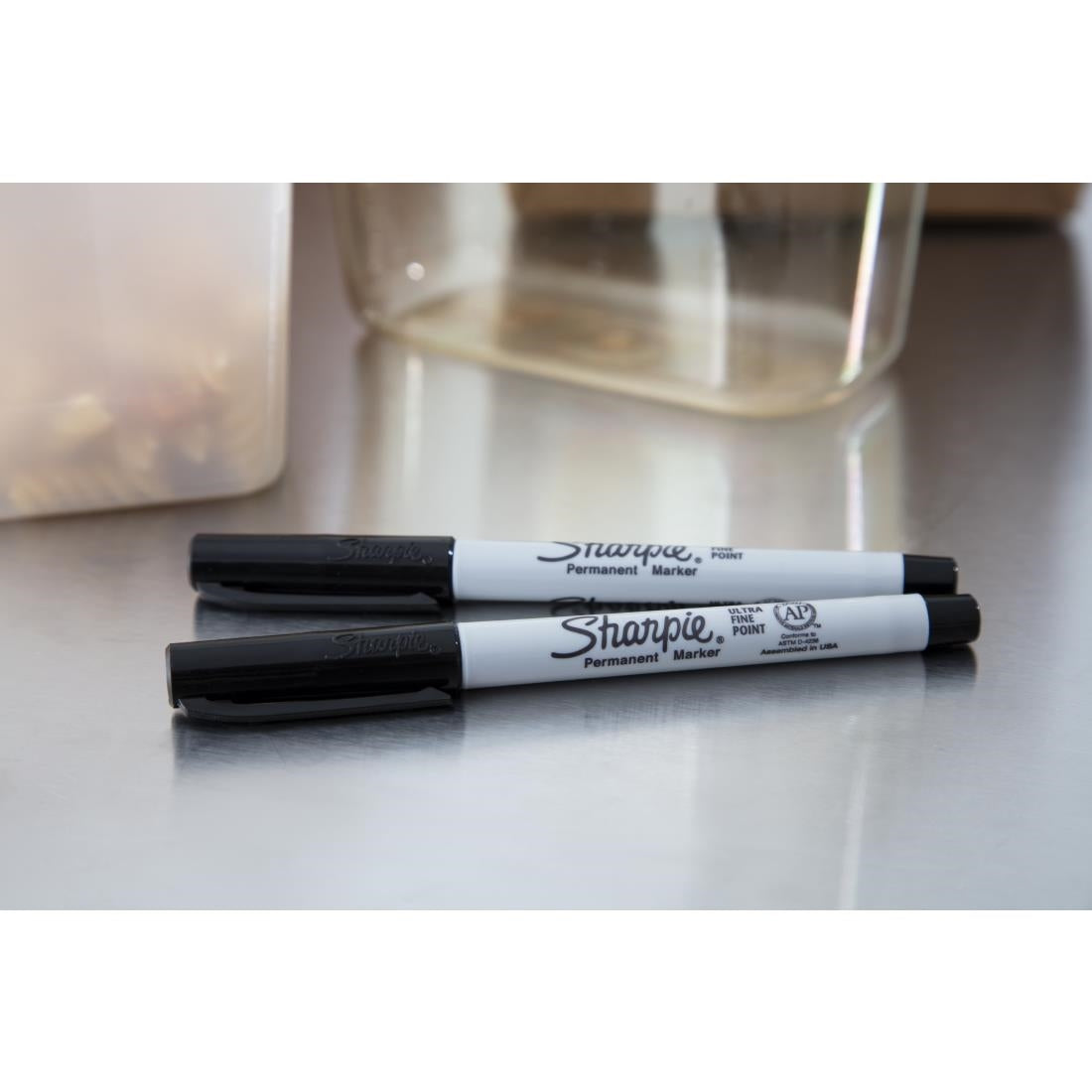 DE707 Sharpie Ultra Fine Permanent Marker Black (Pack of 2) JD Catering Equipment Solutions Ltd