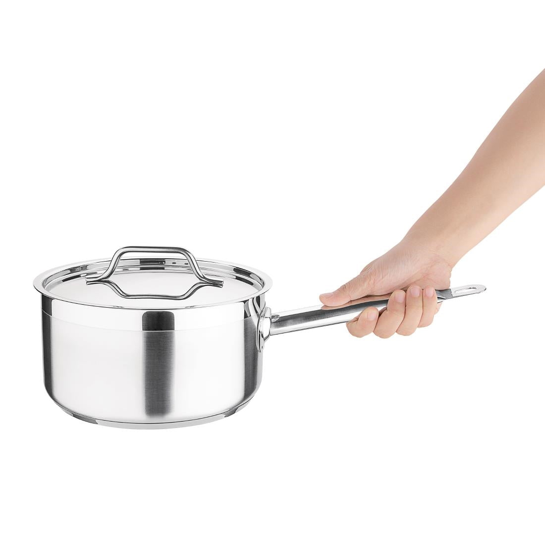 DF671 Nisbets Essentials Stainless Steel Saucepan 3000ml JD Catering Equipment Solutions Ltd