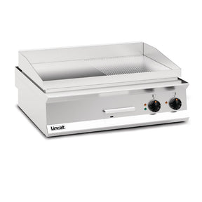 DM551 Lincat Opus 800 Half Ribbed Griddle OE8206/R JD Catering Equipment Solutions Ltd