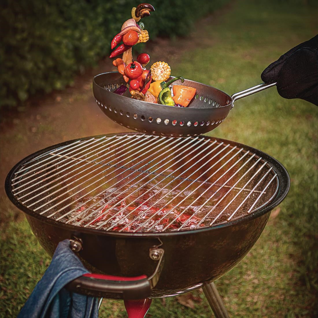DW699 Tramontina Perforated Barbecue Wok 26 cm JD Catering Equipment Solutions Ltd