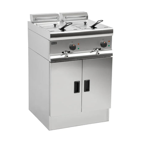 E439 Lincat Silverlink 600 Twin Tank Twin Basket Free Standing Electric Fryer J18 - JD Catering Equipment Solutions Ltd