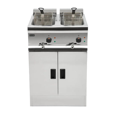 E439 Lincat Silverlink 600 Twin Tank Twin Basket Free Standing Electric Fryer J18 - JD Catering Equipment Solutions Ltd