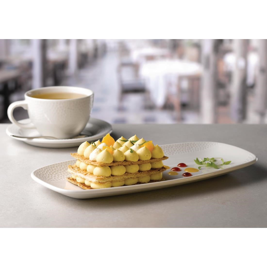 FA683 Churchill Isla Oblong Plates White 189 x 355mm (Pack of 6) JD Catering Equipment Solutions Ltd
