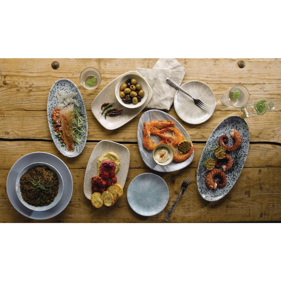 FA686 Churchill Isla Deep Coupe Plates Ocean Blue 281mm (Pack of 12) JD Catering Equipment Solutions Ltd