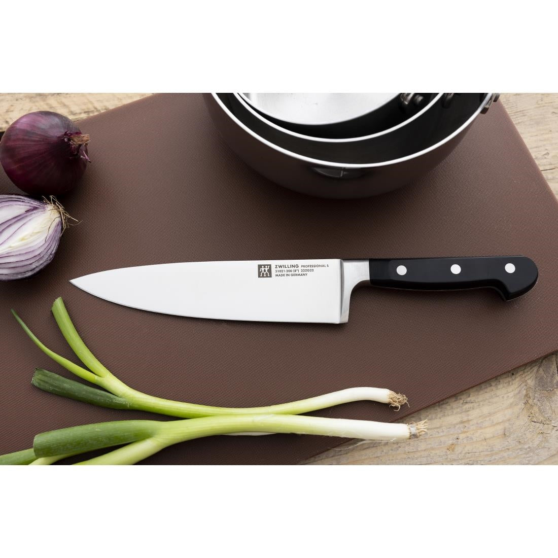 FA951 Zwilling Professional S Chefs Knife 20cm JD Catering Equipment Solutions Ltd