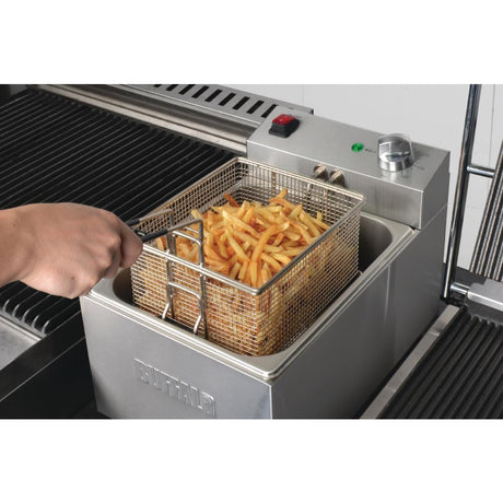 FC256 Buffalo Single Tank Single Basket 5Ltr Countertop Fryer 2.8kW JD Catering Equipment Solutions Ltd