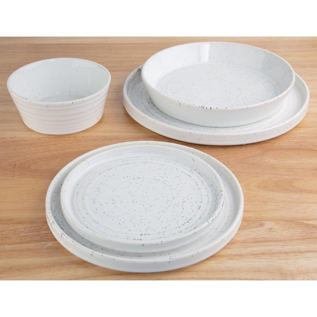 FD902 Olympia Cavolo Flat Round Plates White Speckle 180mm (Pack of 6) JD Catering Equipment Solutions Ltd