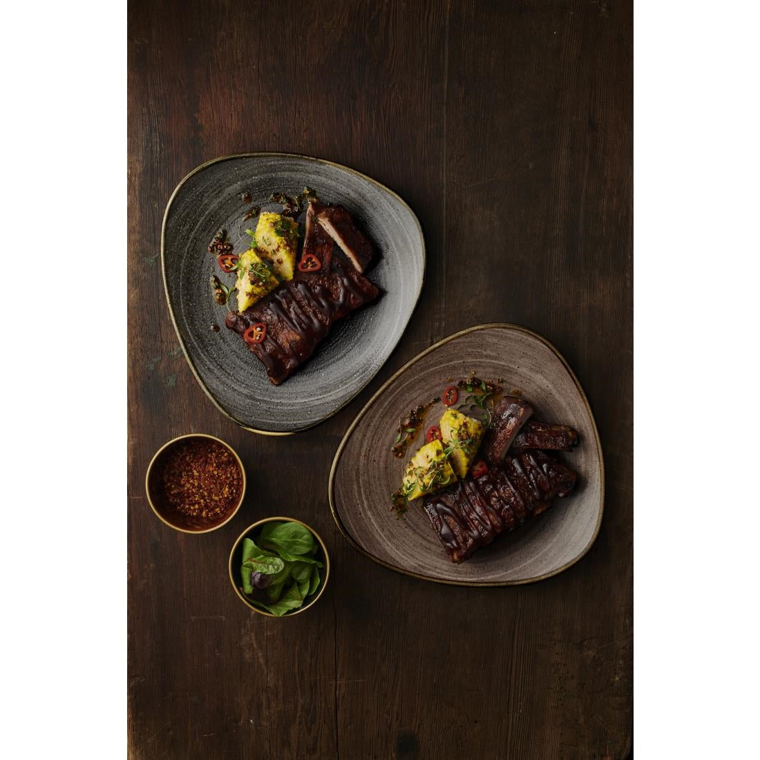 FS842 Churchill Stonecast Raw Lotus Plate Black 254mm (Pack of 12) JD Catering Equipment Solutions Ltd