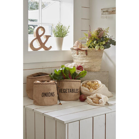 FW880 Natural Elements Hessian Vegetable Preserving Bag 21 x 21 x 20cm JD Catering Equipment Solutions Ltd