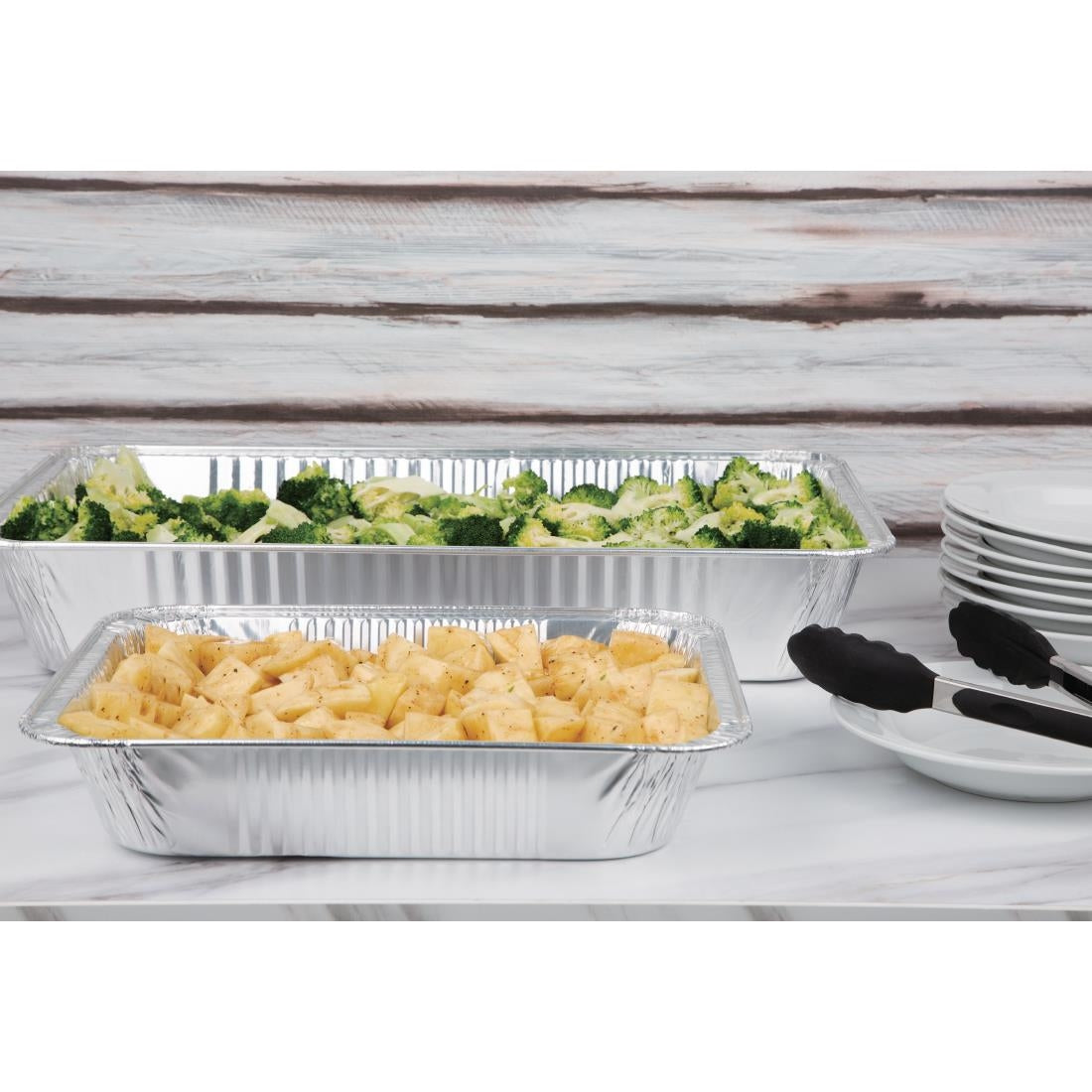 Fiesta Foil 1/2 Gastronorm Containers (Pack of 5) JD Catering Equipment Solutions Ltd