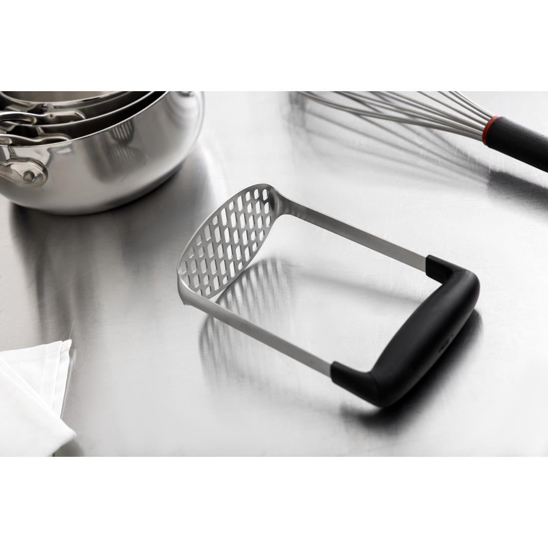 GG054 OXO Good Grips Smooth Potato Masher JD Catering Equipment Solutions Ltd