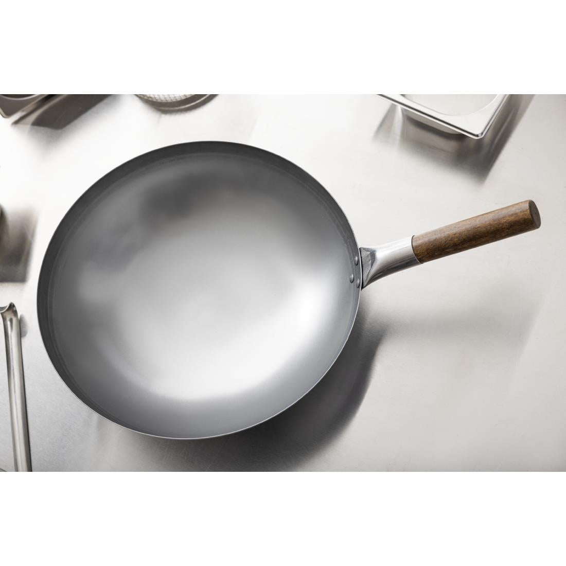 GJ496 London Wok Round Bottom Wok 356mm JD Catering Equipment Solutions Ltd