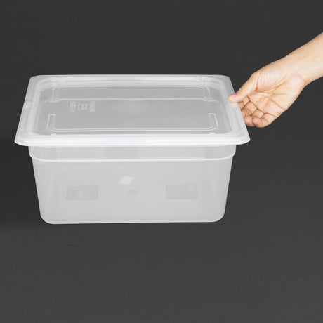 GJ516 Vogue Polypropylene 1/2 Gastronorm Container with Lid 150mm (Pack of 4) JD Catering Equipment Solutions Ltd