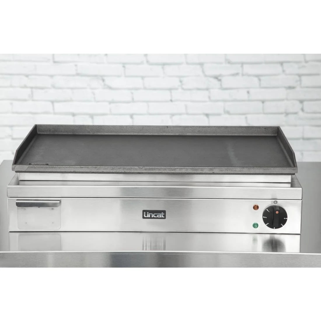 LGR2 - Lincat Lynx 400 Electric Counter-top Griddle - W 615 mm - 3.0 kW JD Catering Equipment Solutions Ltd