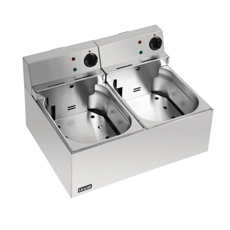Lincat Lynx 400 Twin Tank Twin Basket Countertop Electric Fryer LDF2 J533 - JD Catering Equipment Solutions Ltd