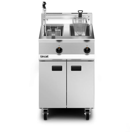 DM538 Lincat Opus 800 Natural/LPG Free-standing Twin Tank Fryer - W 600 mm - 32.0 kW OG8111 - JD Catering Equipment Solutions Ltd