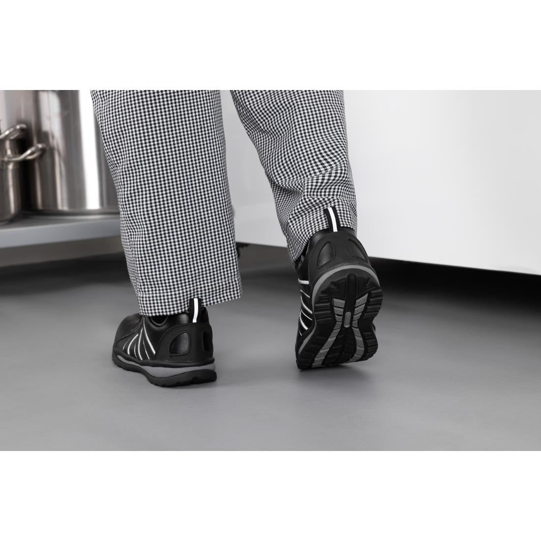 Slipbuster Slimline Safety Trainers Black 44 | A708-44