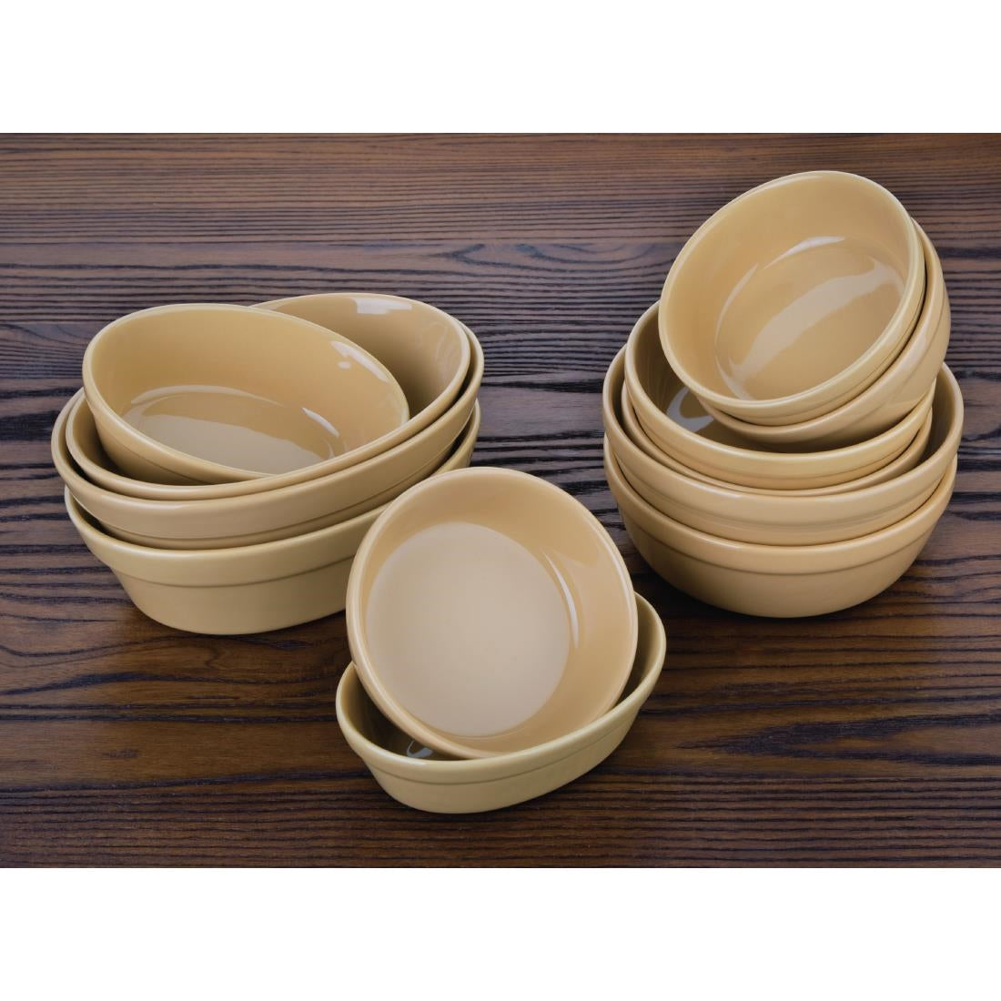C027 Olympia Stoneware Round Pie Bowls 156mm (Pack of 6)