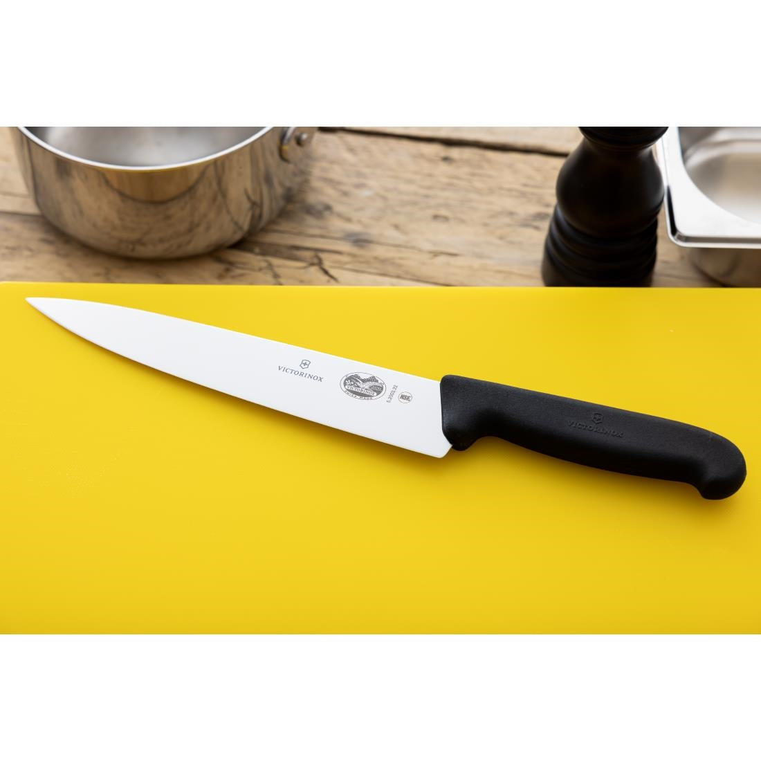 C655 Victorinox Fibrox Carving Knife 21.5cm