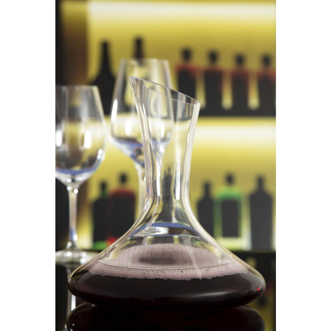 CN609 Olympia Curved Glass Decanter 750ml