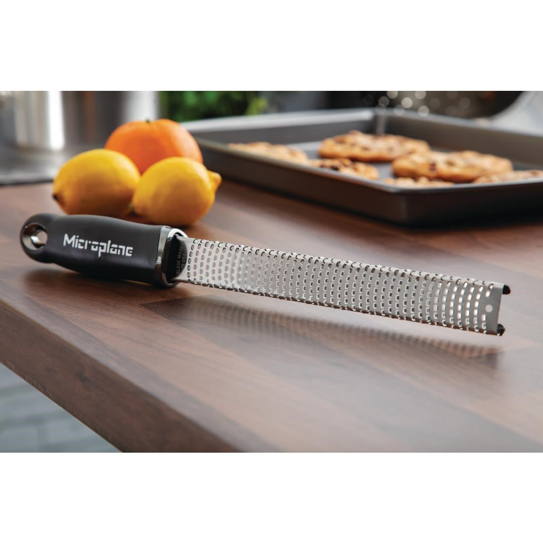 CP445 Microplane Premium Grater and Zester Black