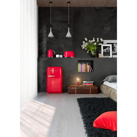 Smeg 50s Retro Mini Bar Fridge Red FAB5RRD5
