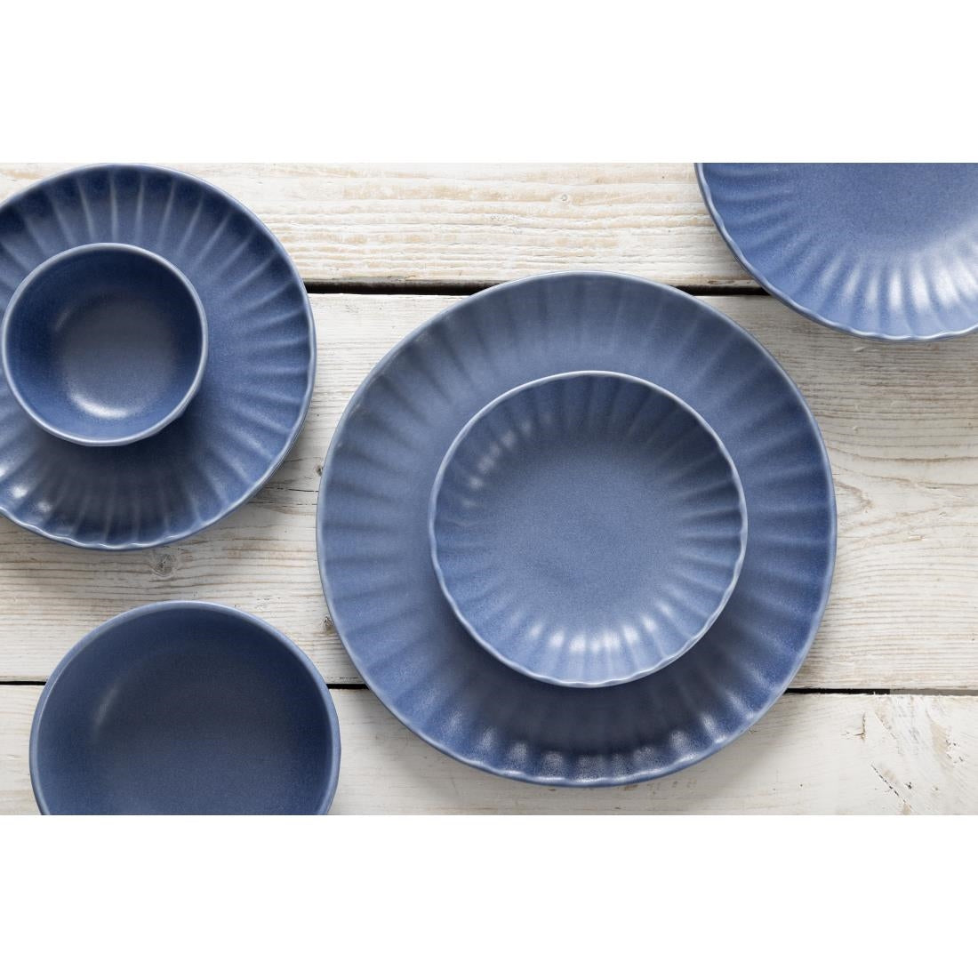 FU201 Olympia Corallite Plates Blue 205mm (Pack of 6)