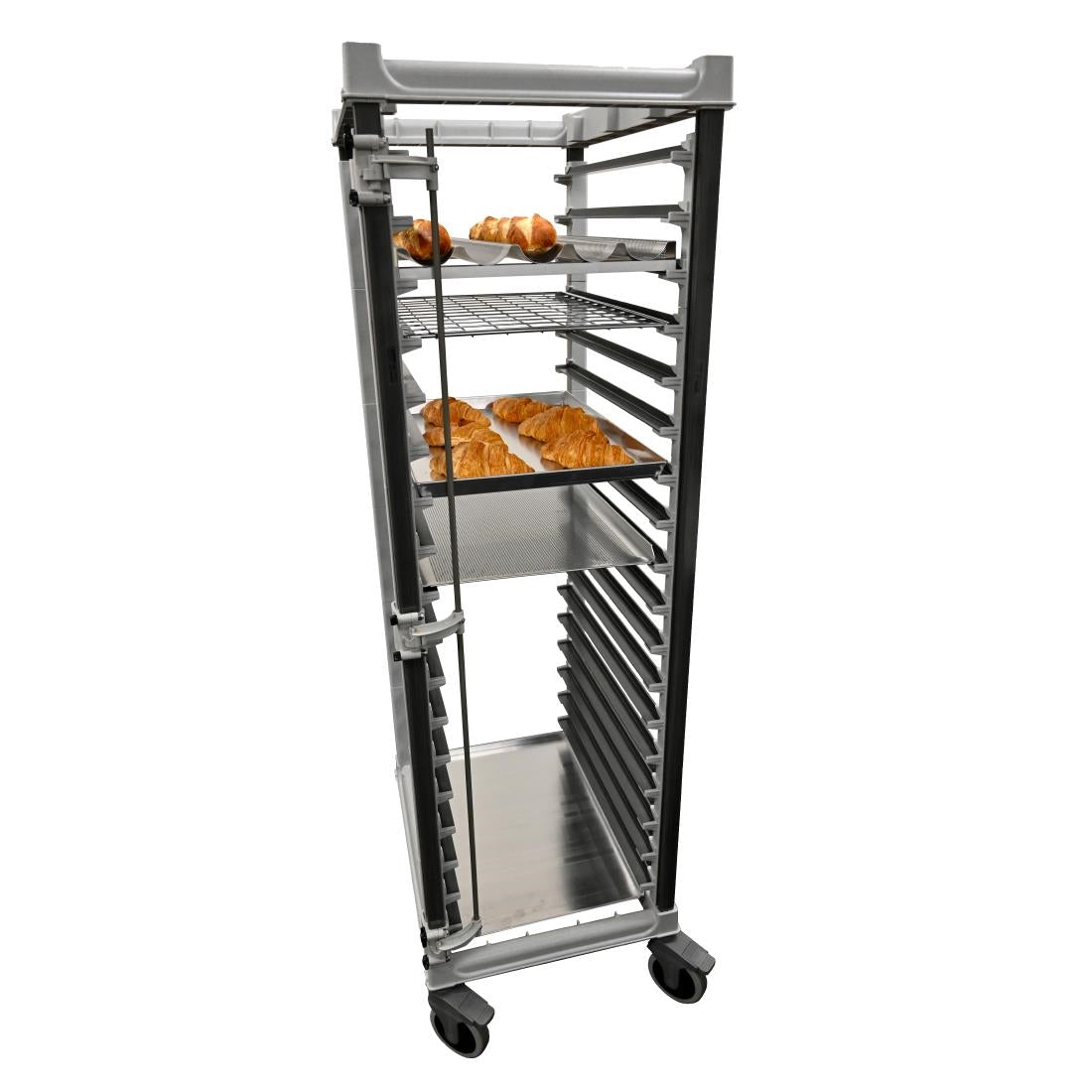 FU681 Cambro Ultimate Full Height Bakery Trolley 600x400mm