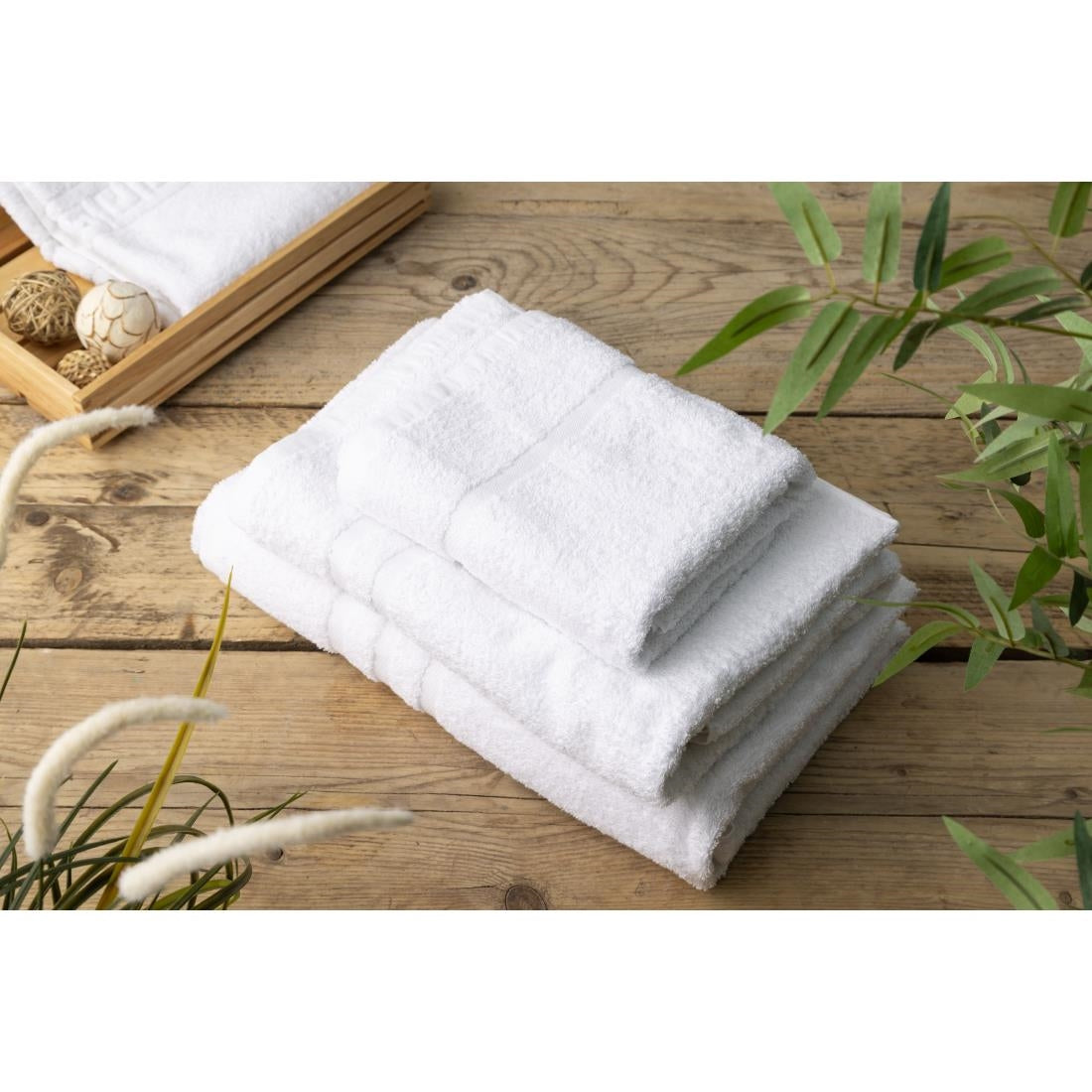 HR078 Mitre Comfort Nova Hand Towel White