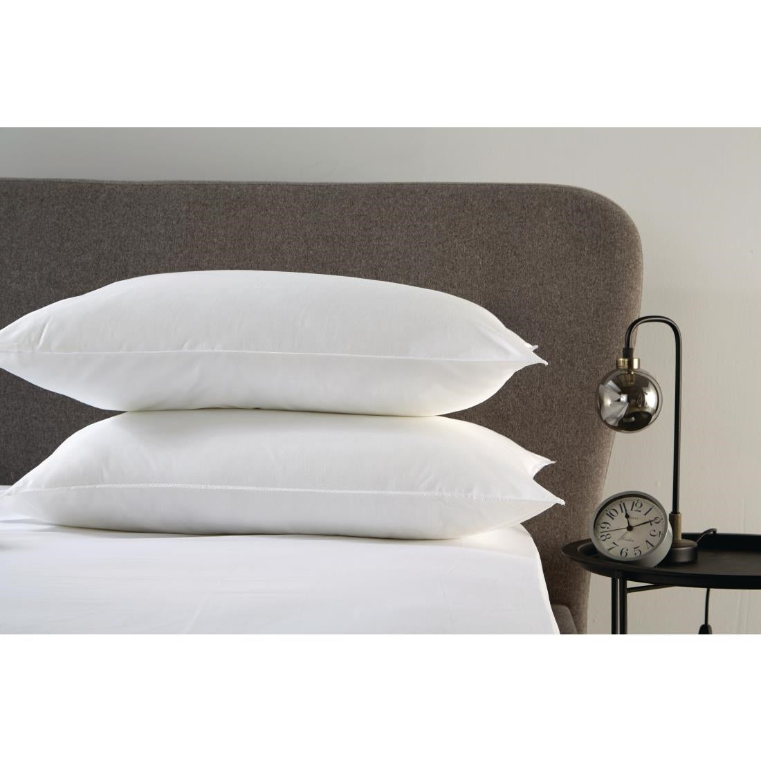 HR045 Mitre Essentials Palace Value Pillow
