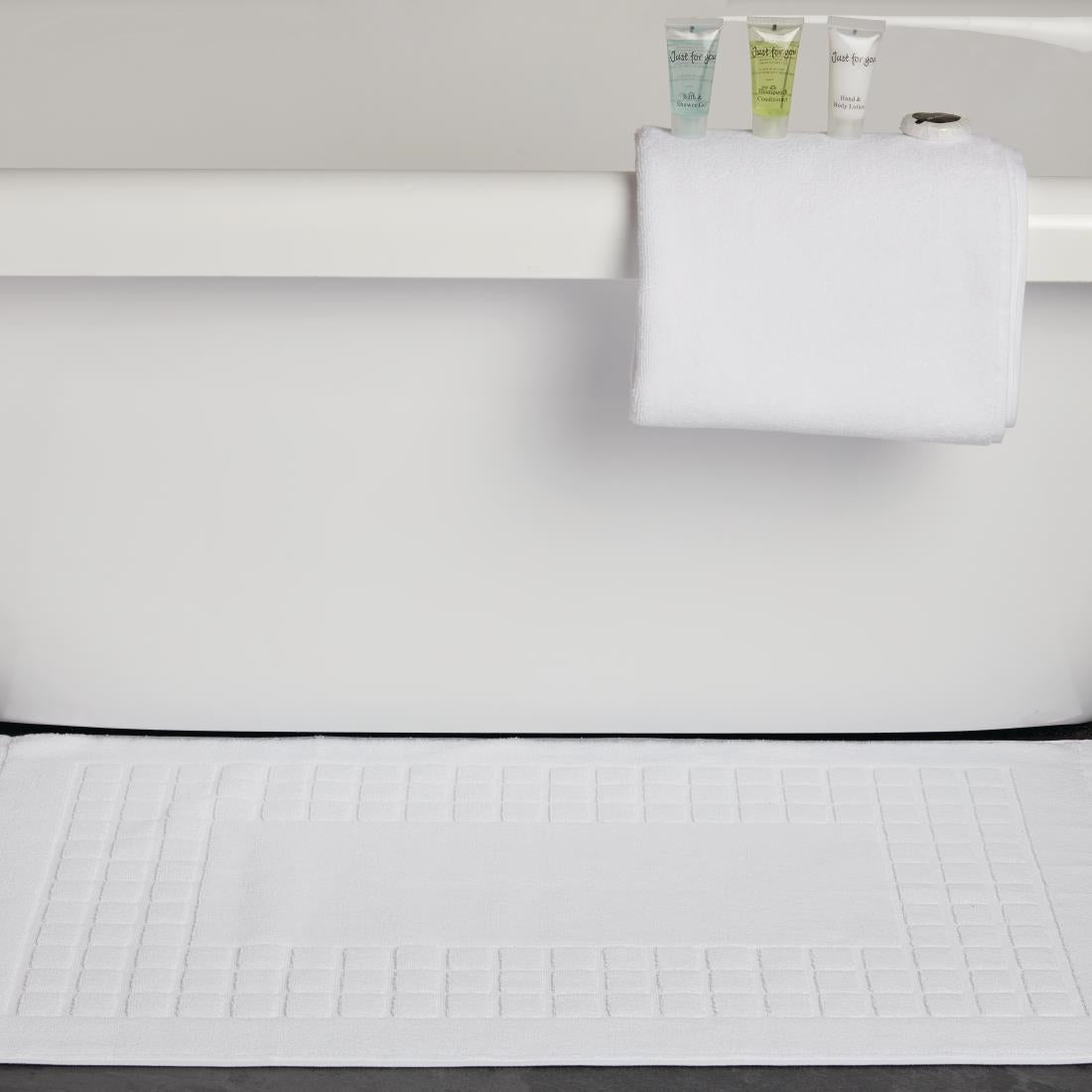 Luxury Savanna/B Towels White - Bath Mat - 50x80cm