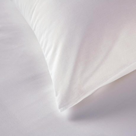 HB914 Mitre Essentials Spectrum Housewife Pillowcase White - JD Catering Equipment Solutions Ltd