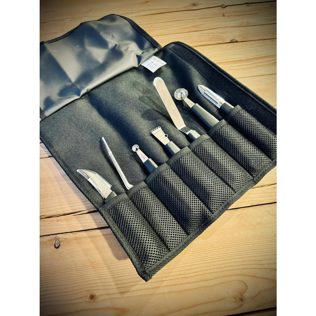 HC604 Dick Knives Garnishing Set (Set of 7 Pieces with Roll Bag)